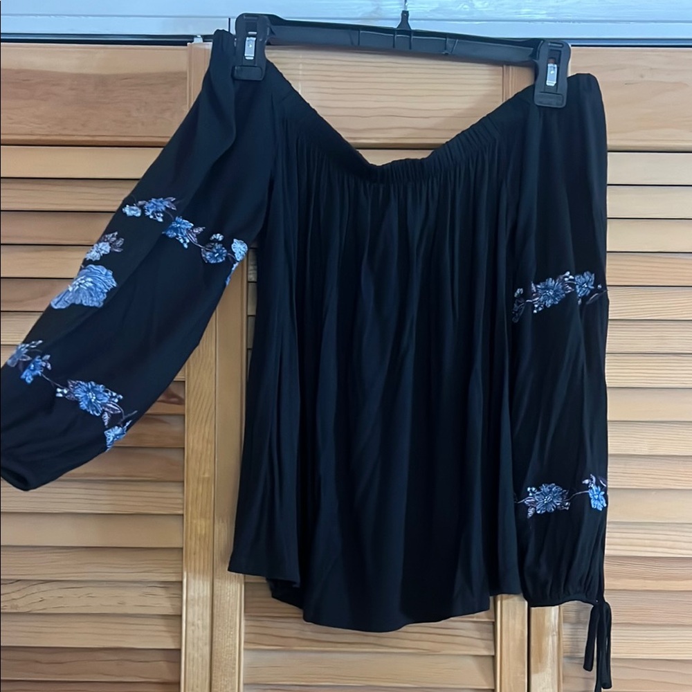 Black Floral Women's Top